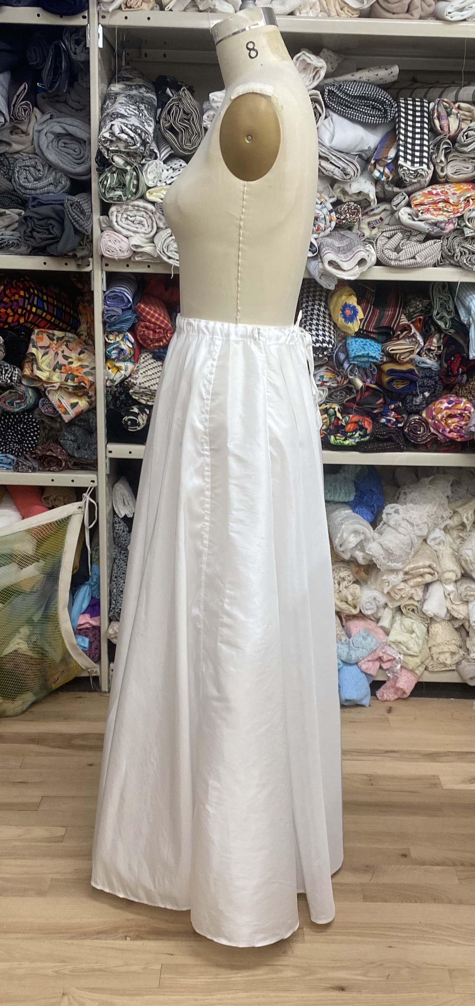 A closeup of the back of the slip