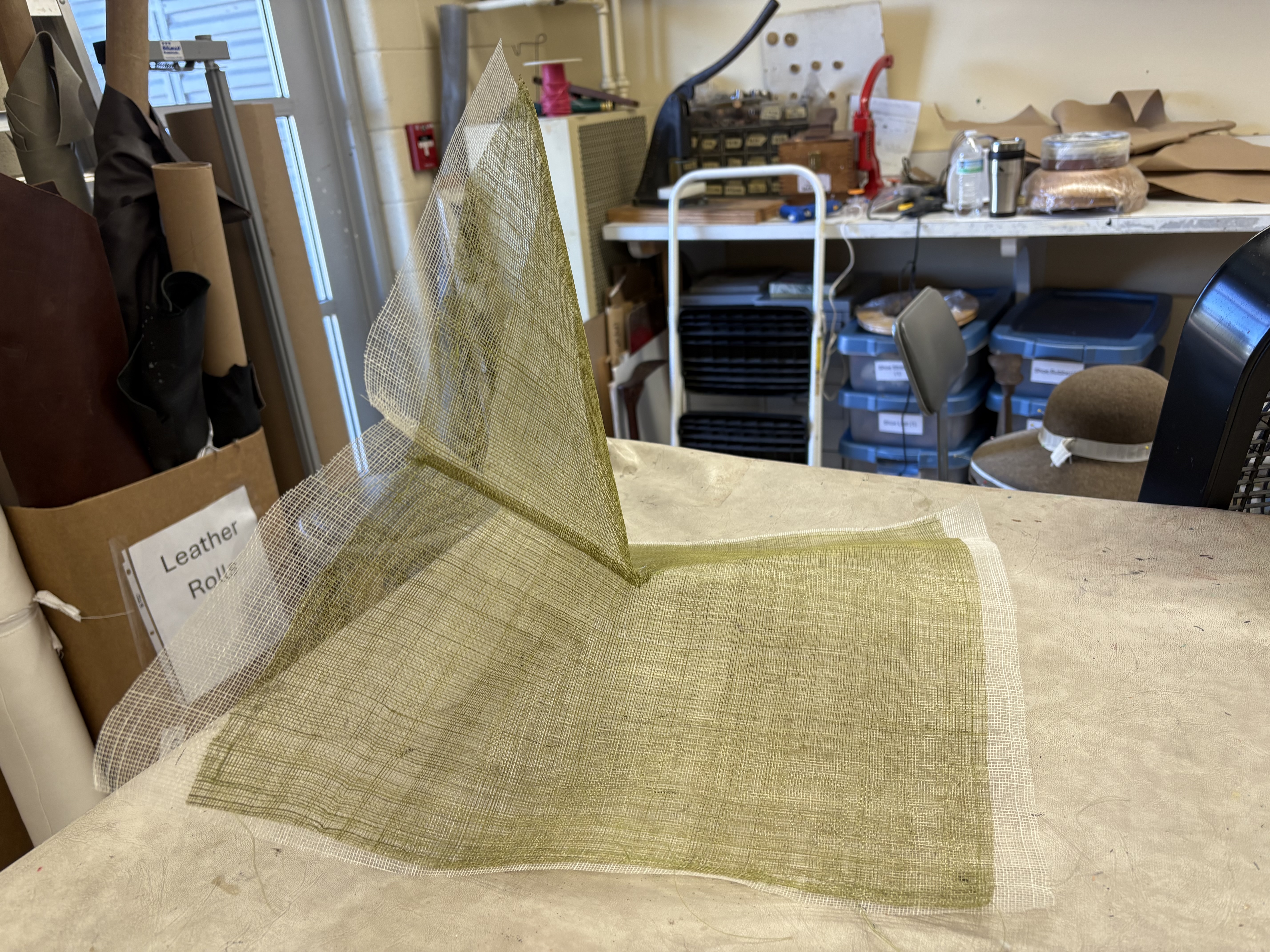 A 1.25 circle, a process photo of the brim